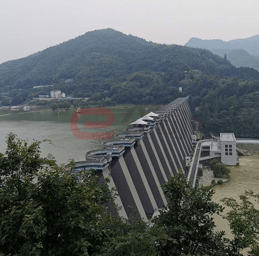 冕宁县有多少人口_冕宁县漫水湾王林图片(2)