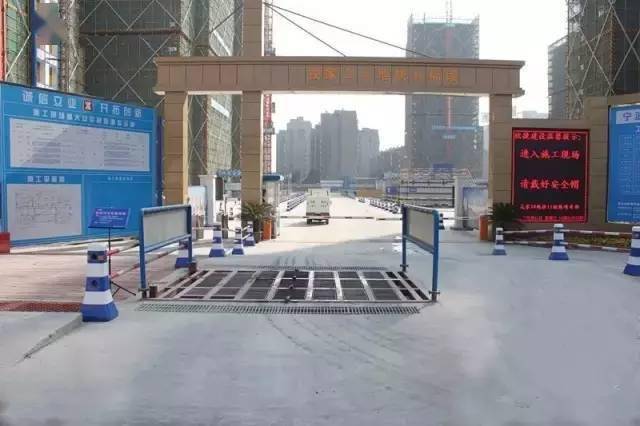 这工地肯定是女项目经理干的 ...