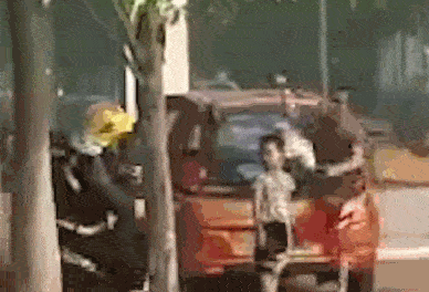 农国|6岁男童被父亲追杀，他竟用头挡刀救人……