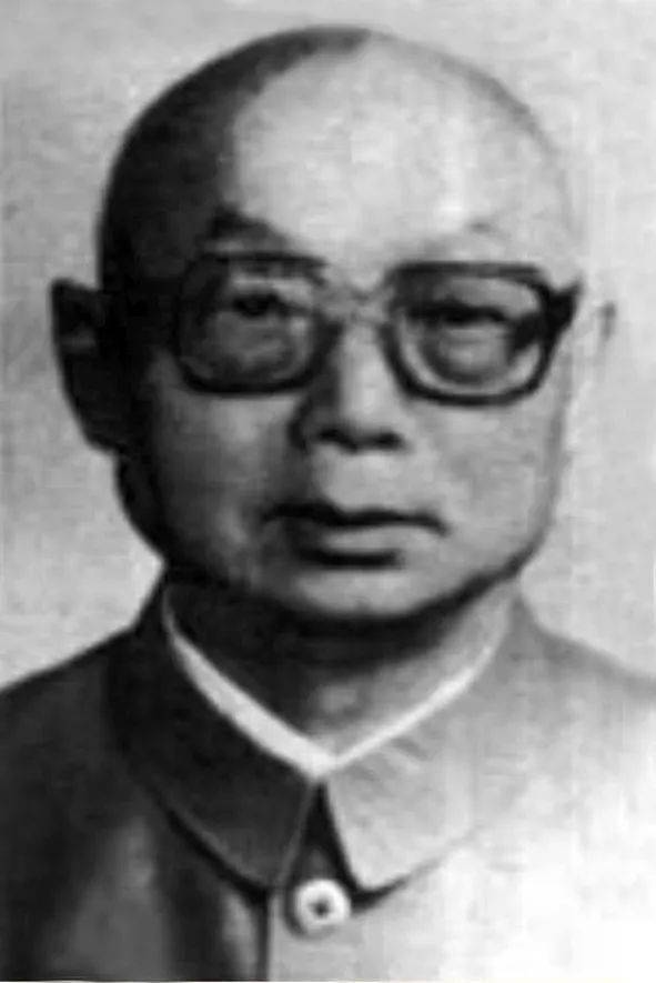 赵承丰(1917年-1994年11月)广元苍溪人,1936年入党1961年晋升为少将李