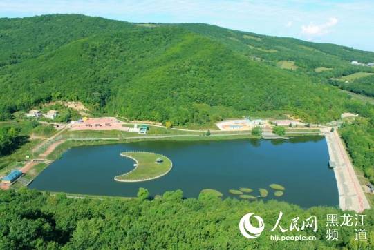 双鸭山青山国家森林公园
