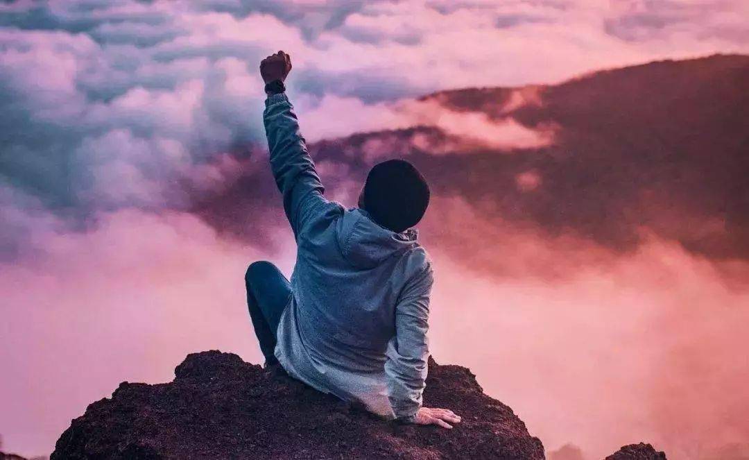 人人都有,无声的泪;人人都有,难言的苦!