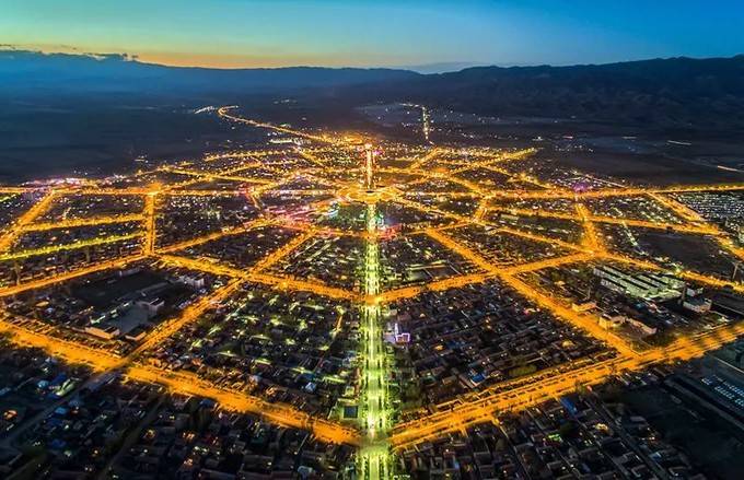 奎屯gdp_战友众多的地方,奎屯市 农七师师部(3)