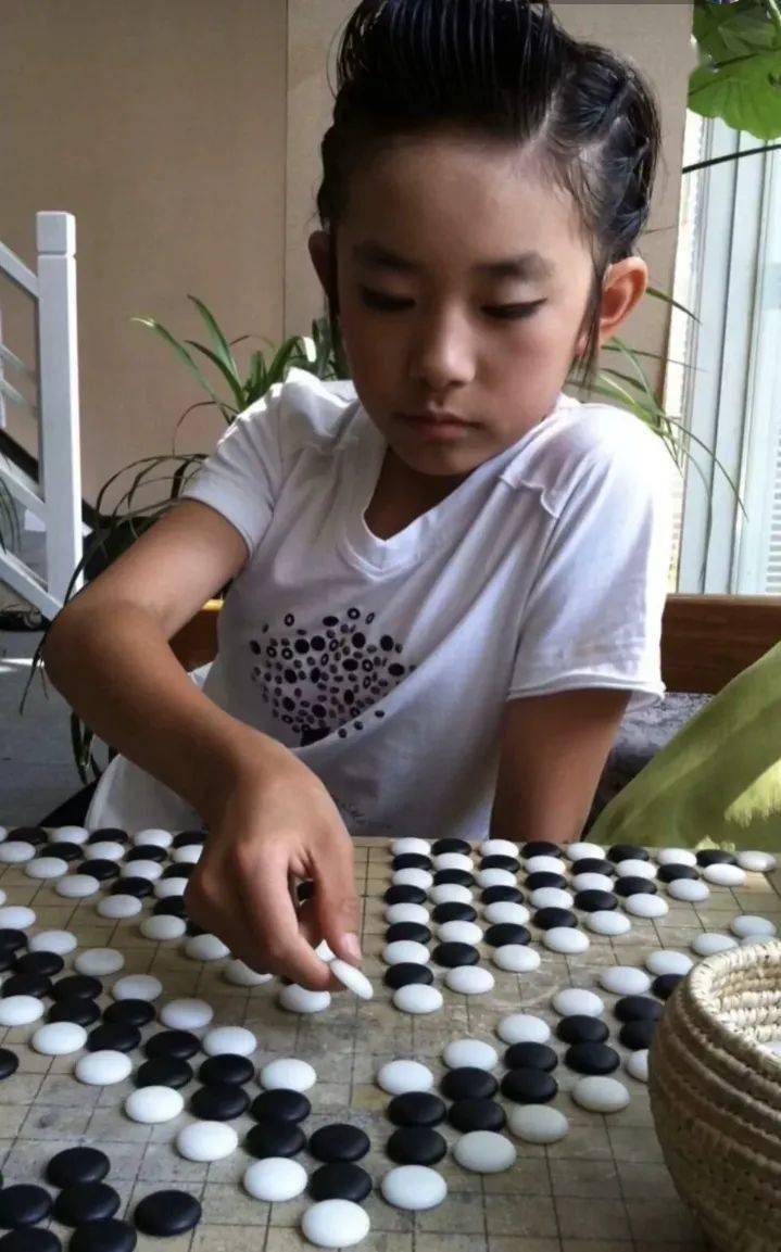 宝宝|想和千玺宝宝下棋吗?