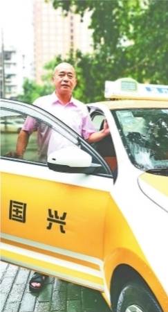 叶德华|离别时，七尺男儿眼泪在飞