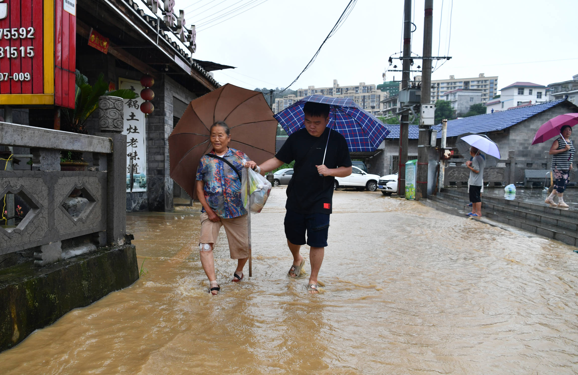 湖南|湖南湘西遭遇强降雨