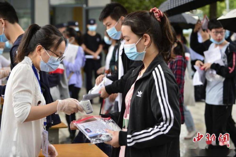 高考|交卷！全国过半省份高考收官！多地查分时间公布