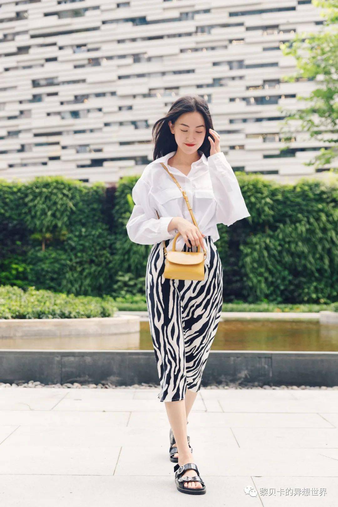 面料|上新|| 想买简约大方不过时的夏装？我精挑细选了这些