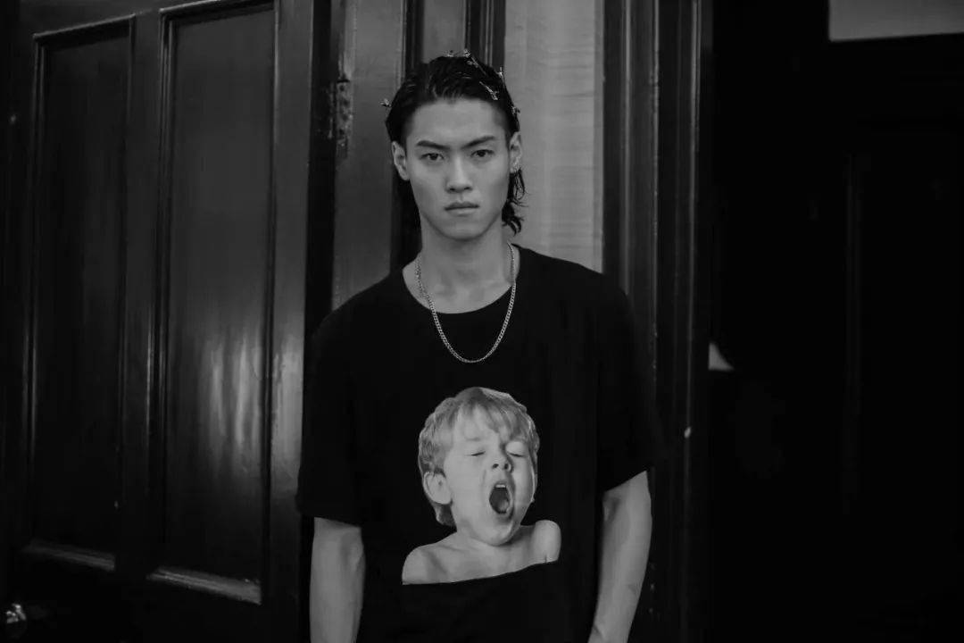 运动|工作量少？生存状态差？听听8位职业男模们怎么说