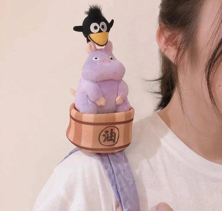 图片|比伯海莉的订婚纪念日旅行，看完真的太…酸…了 | 美妆周盘点