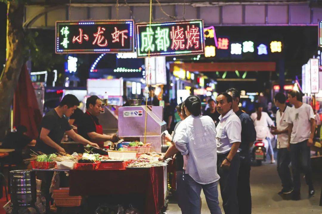 汉中深夜食堂让你留恋在街头摊尾