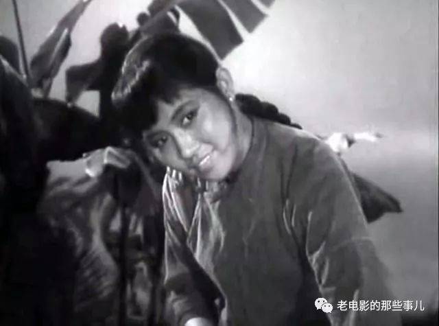 表演|60年代女星吴文华，美丽而温婉，《南海潮》主演
