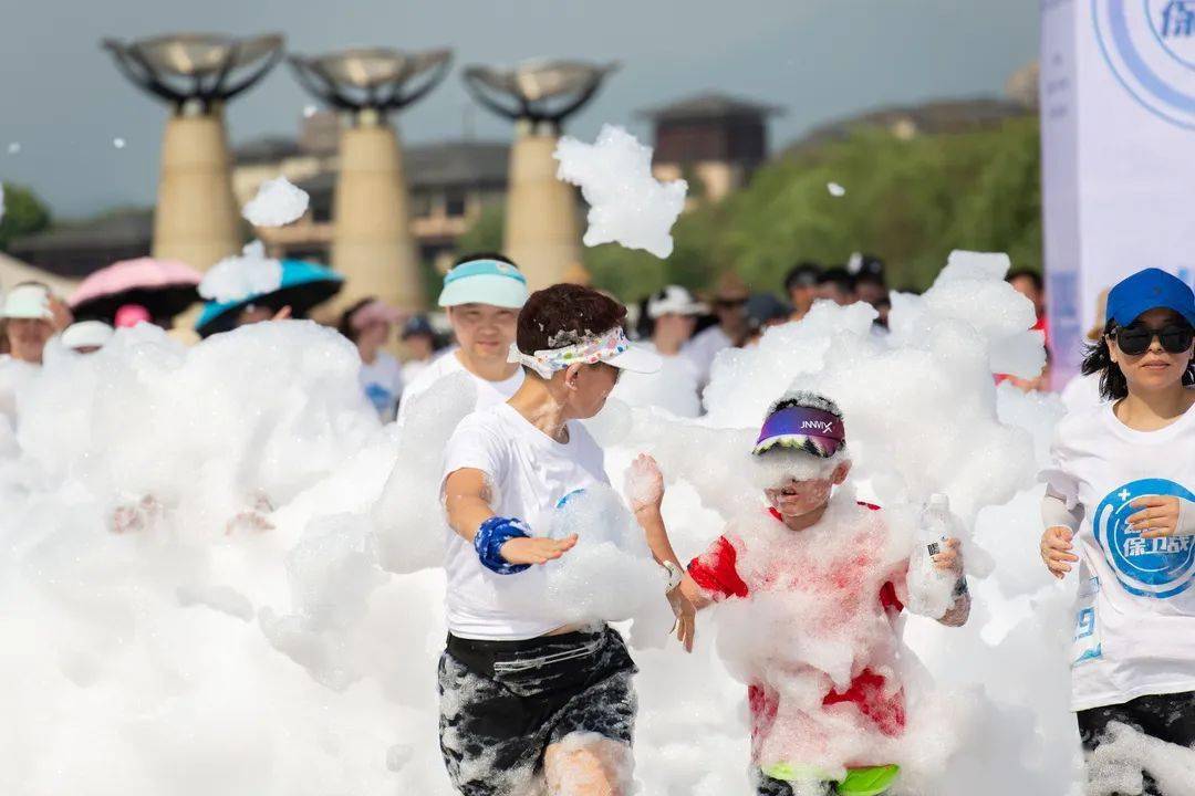 临海的热辣周日 | bubble run泡泡跑,和我一起回顾吧