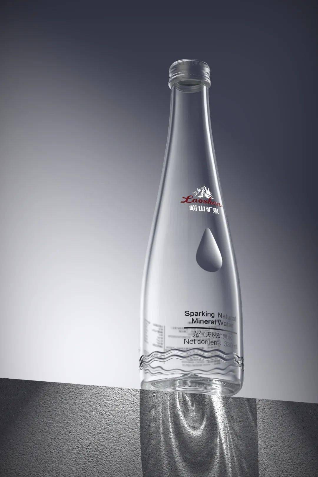 无印良品的环保水瓶只有一个"水"字?这些矿泉水的包装设计也不输