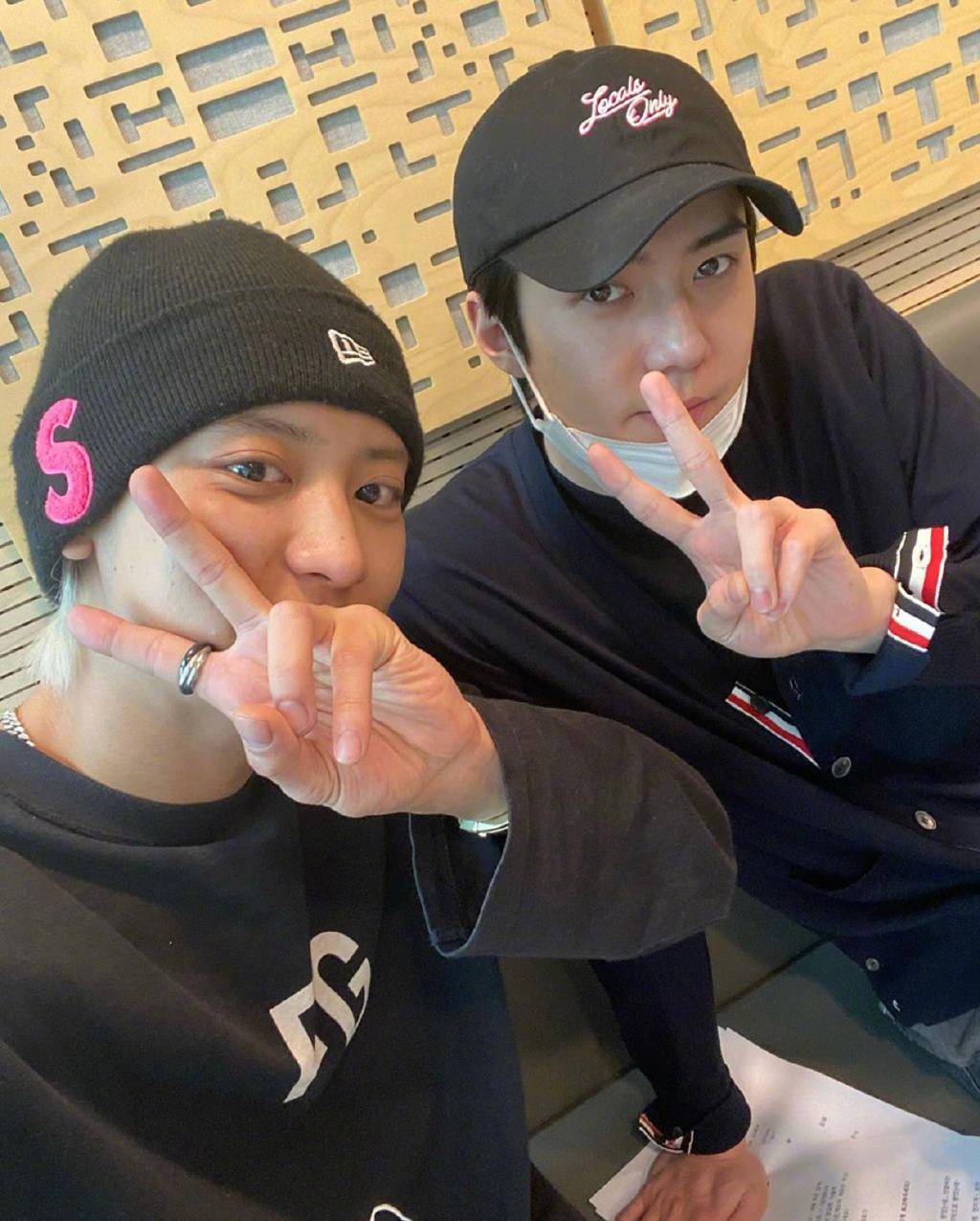 EXO-SC 《崔华静的Power Time 》出演认证照片公开.