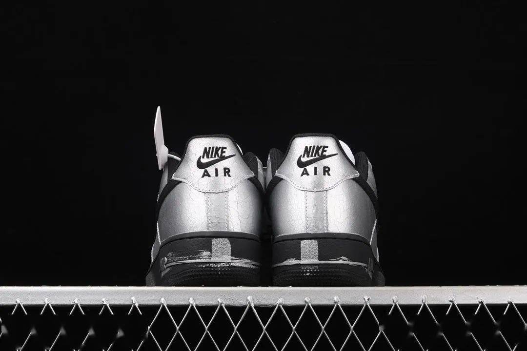 最新权志龙和nike第二代联名鞋