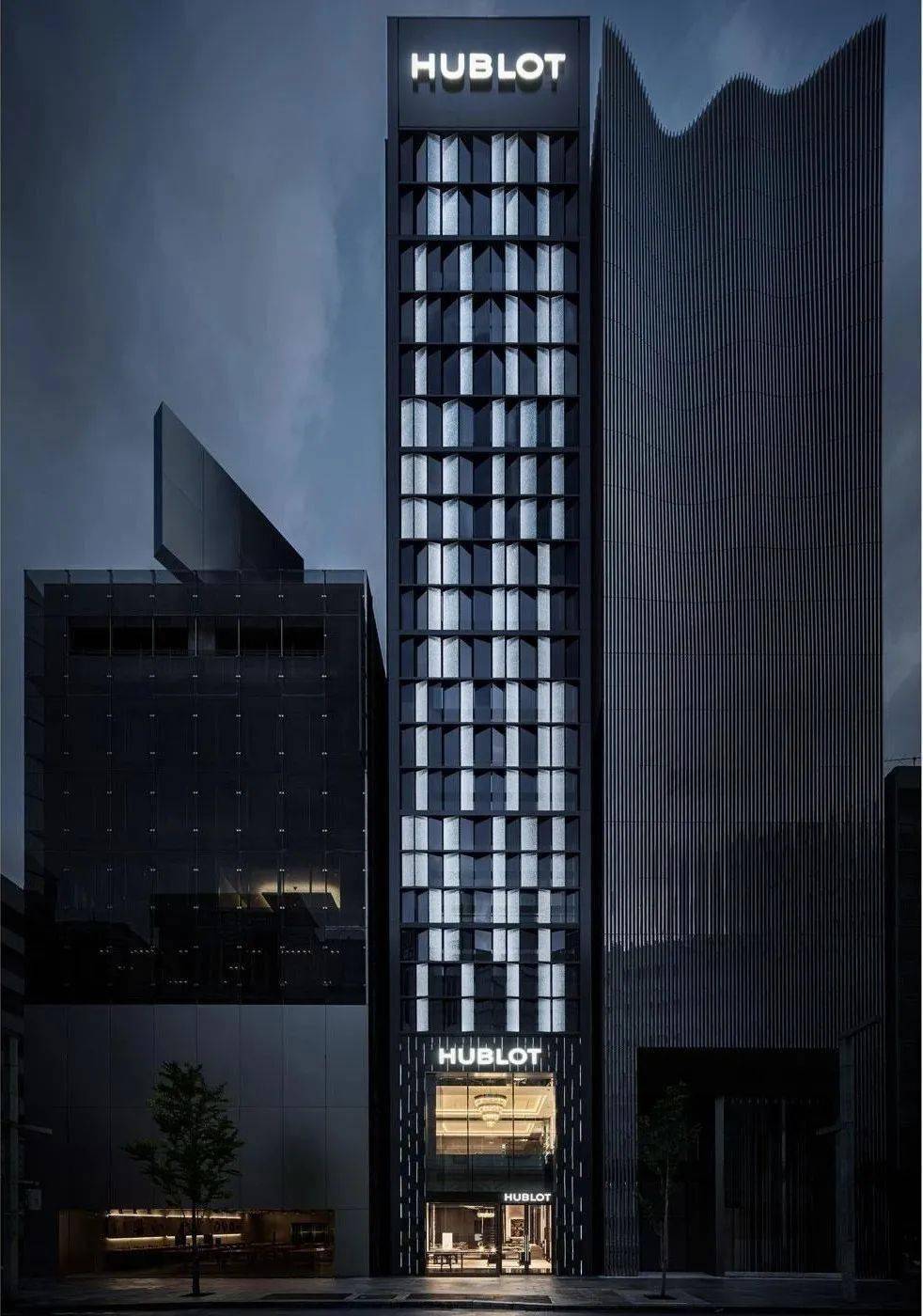 银座|LVMH 在东京银座的两个奢侈品店,丝般金属和水晶玻璃,各有各的高级
