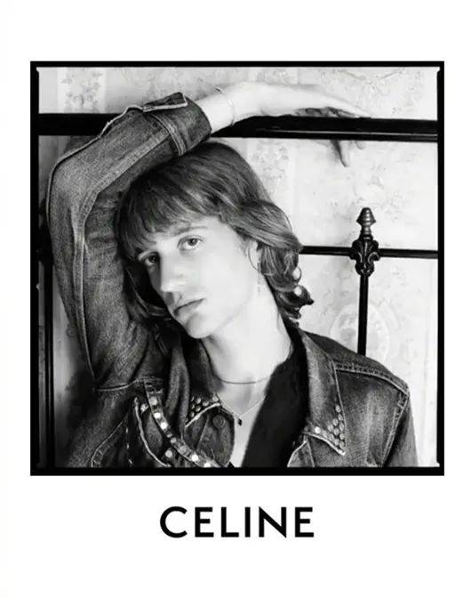 Prada|Celine 极简冷淡的黑白影调大片，看一眼就被迷住了