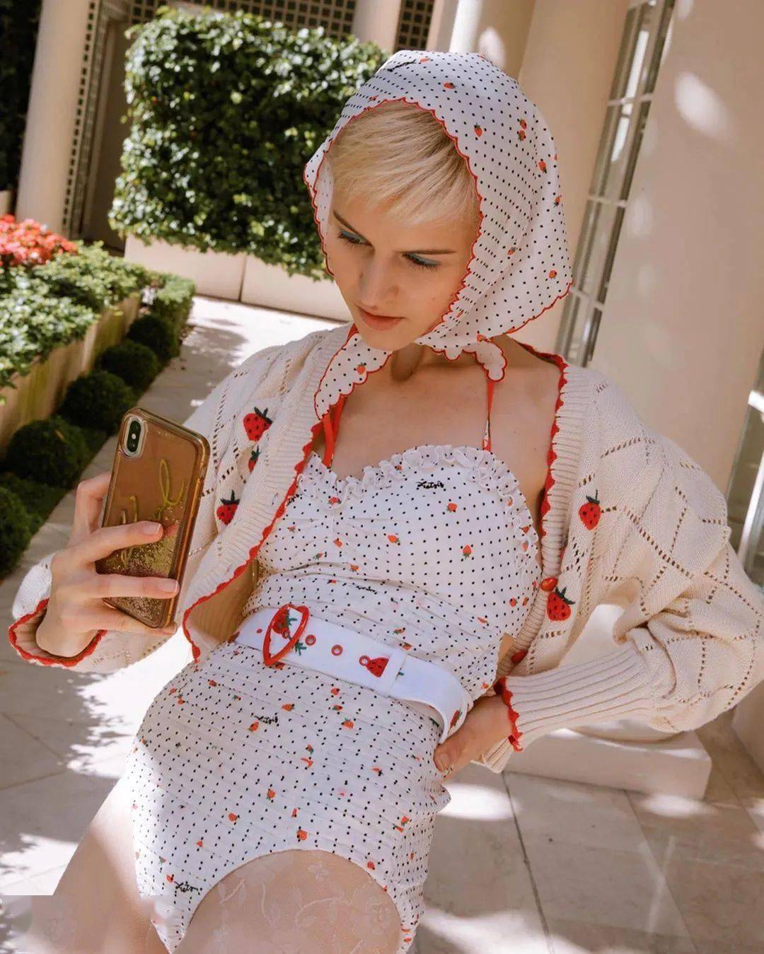 Lisa|“时尚边缘”的觉醒与喧嚣：与Lisa、宋妍霏、水原希子一起走进东南亚这片热情大陆！