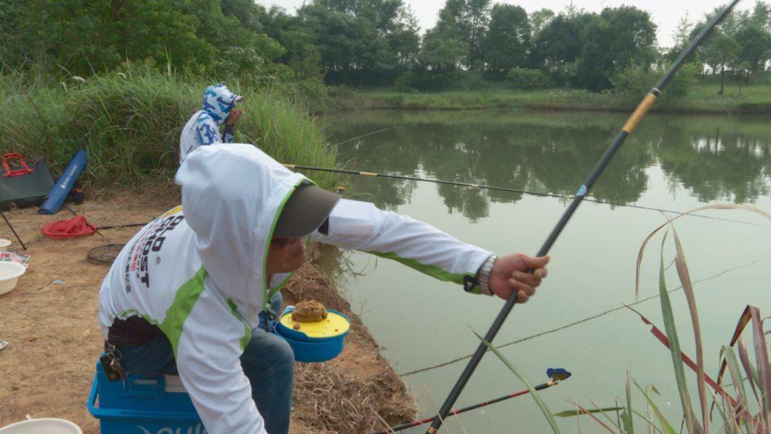 影响|还真不是个简单的事夏季钓深水