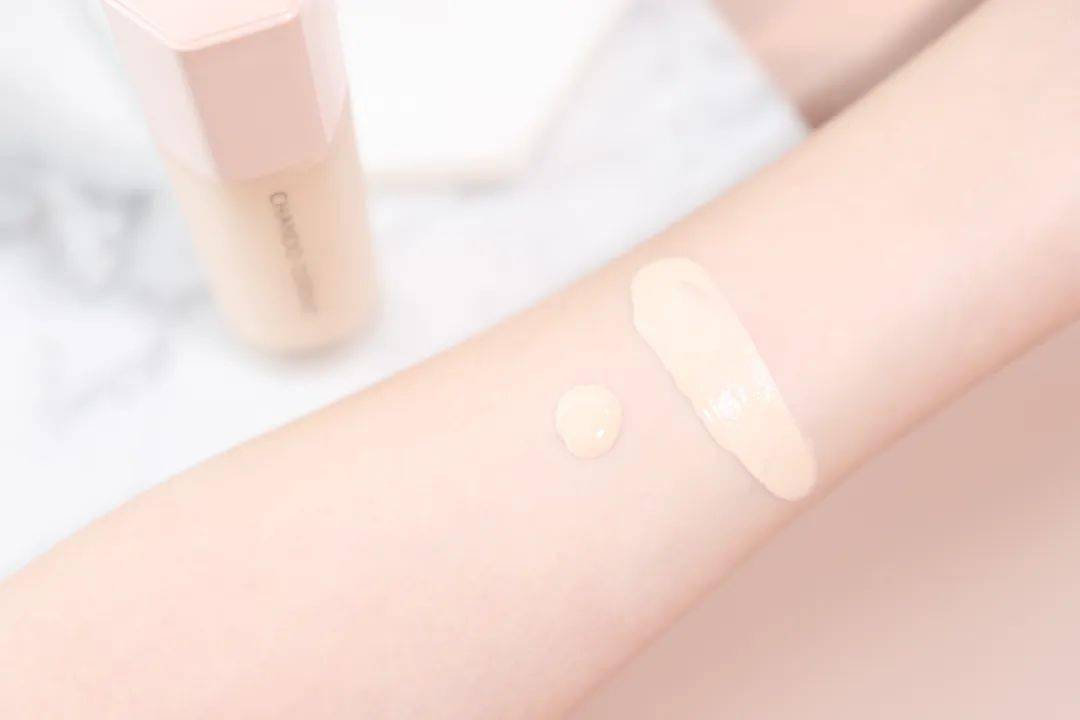 测评|10款热门粉底液测评!Dior居然输给了100+的开价品牌?