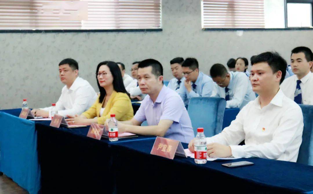 惠城区"两新"组织党工委专职副书记陈良武同志,方直心生活服务集团
