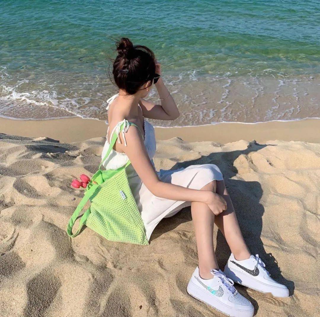 包包|平价好看不吃土!百元get攒足夏日仪式感的时髦包包!