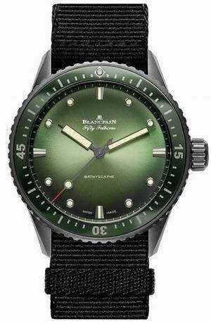 颜色|这些腕表的颜色不仅炫，而且“戏很多”