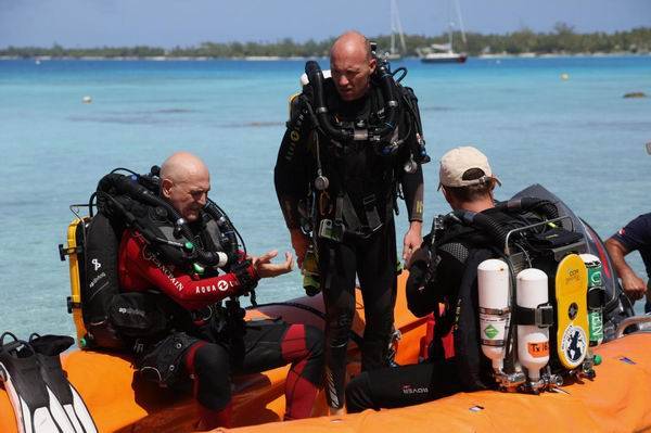 颜色|这些腕表的颜色不仅炫，而且“戏很多”