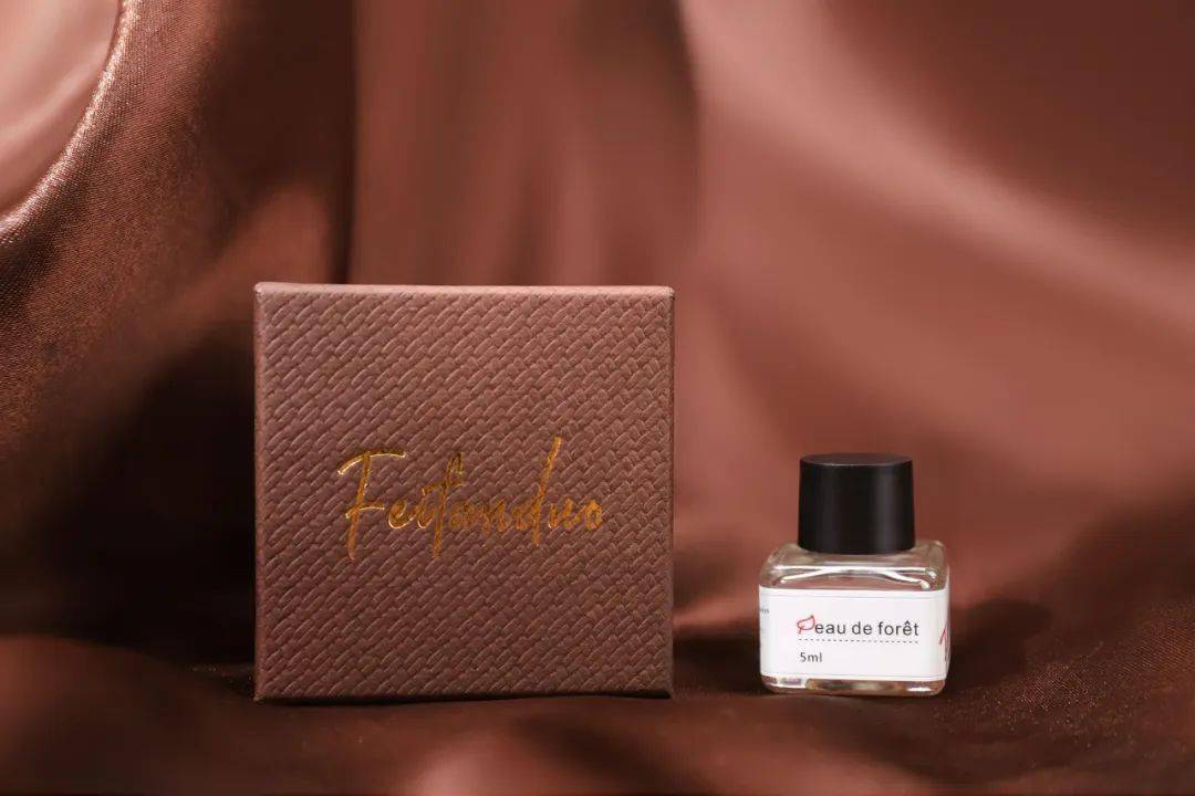 si|撩汉必备!这款神奇香水,开启女人由内而外的极致性感!