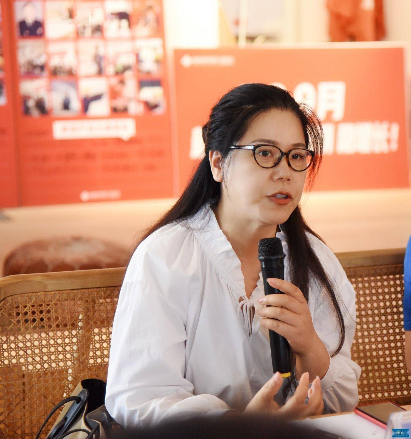 刘晓燕|瑞士卢森地板刘晓燕：修炼内功 以不变应万变