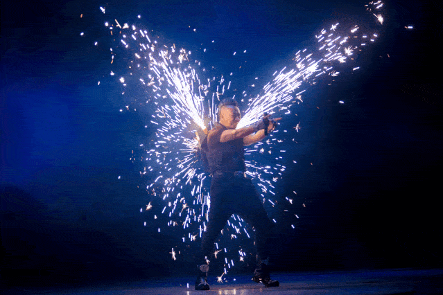 赏草原音乐 品赤峰美食——蒙东第十一届燕京啤酒节暨