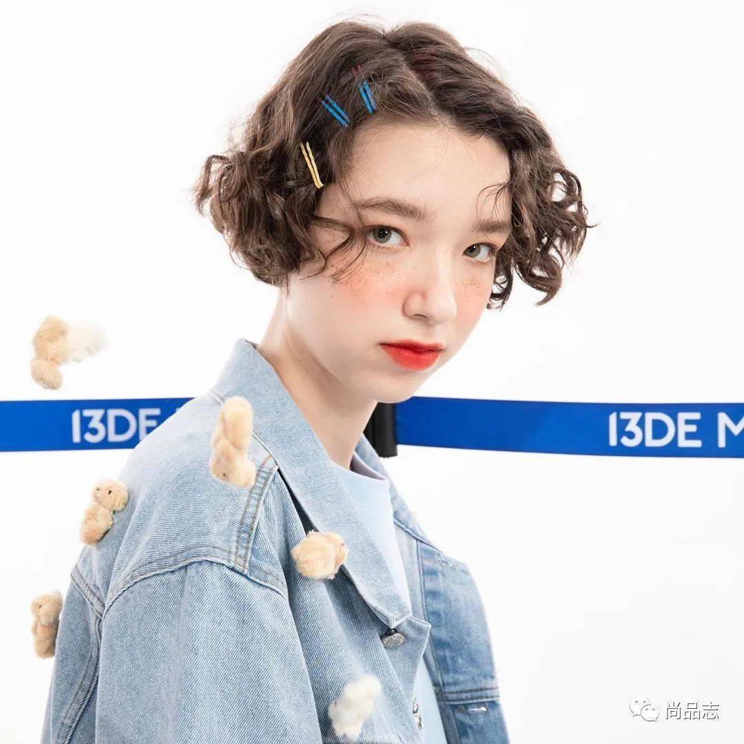 牌子|明星们夏天都穿什么牌子的衣服？