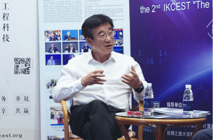 王辰|不懂大数据的医生不是好程序员 王辰、王海峰“双王”点赞复合型人才