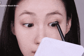 该给妆容做减法啦!易学好上手的“清甜少女妆”,get到颜值翻倍! 该给妆容做减法啦!易学好上手的“清甜少女妆”,get到颜值翻倍!