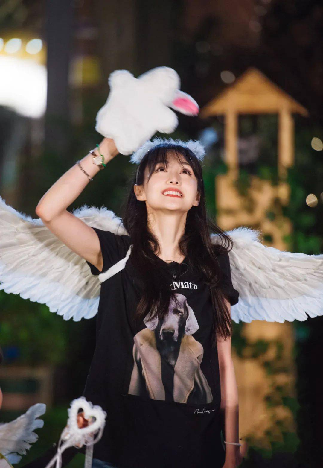 刘雨昕|快讯 | 杨幂封面、郑爽剧照、刘雨昕大使、丁禹兮大片