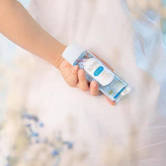 欧尼|摸了金秀贤腹肌的她，连化妆台都被曝光了！