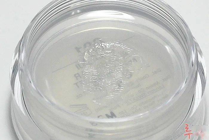 欧尼|摸了金秀贤腹肌的她，连化妆台都被曝光了！