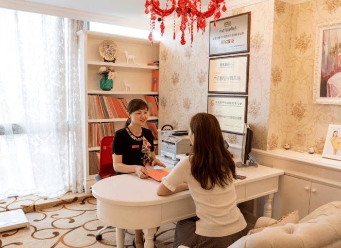 茜尔维亚|不用运动躺着瘦！魔都这家开了13年的修身店太洋气了！