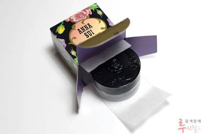 欧尼|摸了金秀贤腹肌的她，连化妆台都被曝光了！