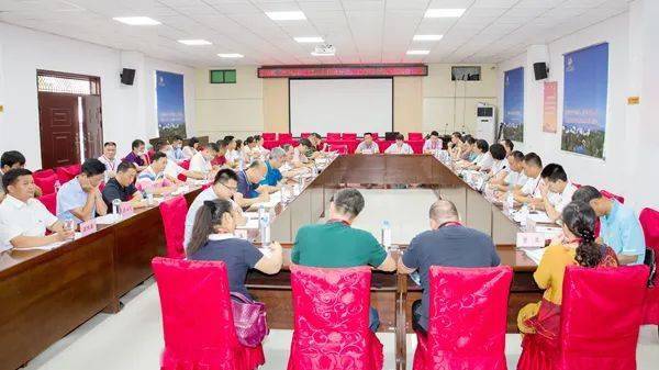 巩固脱贫人口脱贫成效_脱贫攻坚图片(2)