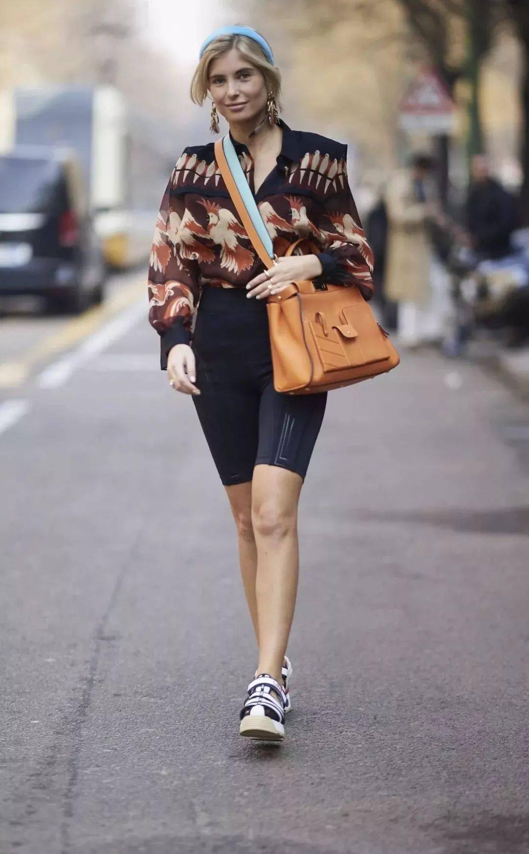 单车|这条“让人看不懂”的裤子，为啥越来越火？