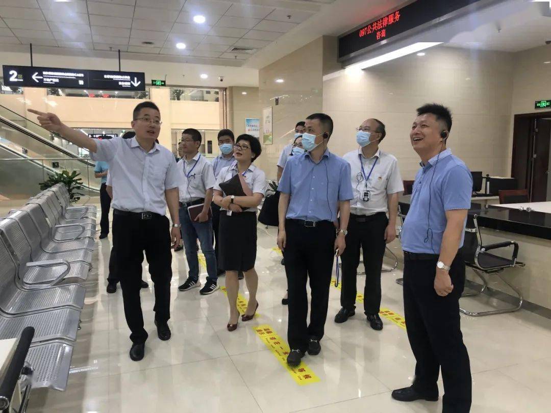 青浦经济总量怎么样_我发育的怎么样(3)