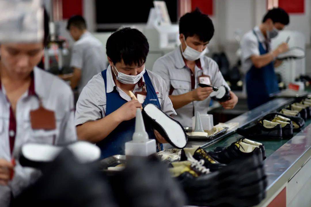 谁会成为产业互联网领域的「钉钉」？