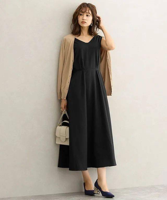 女生|30岁后别乱装可爱！学日本小姐姐这样穿，优雅迷人美过20代女生！