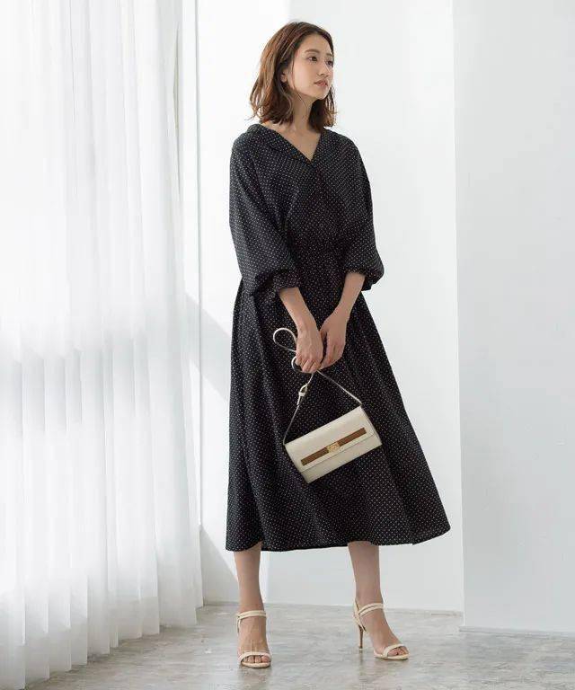 女生|30岁后别乱装可爱！学日本小姐姐这样穿，优雅迷人美过20代女生！