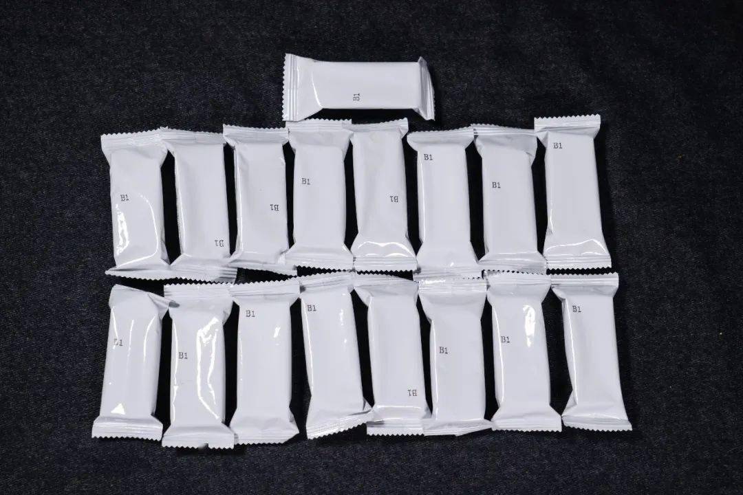 最让人|上班摸鱼一族必看：这可能是我们吃过、最让人上瘾的一款小零食了！