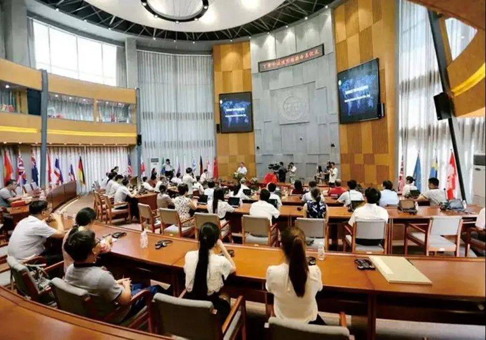 教学|招生季 | 山东外国语职业技术大学“拍了拍”你招生简章了解一下