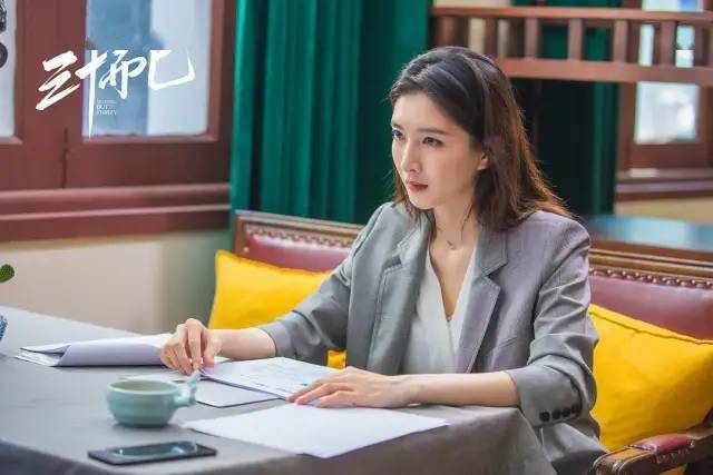 女人|被《三十而已》刷屏了,女人过了30岁依然可以很迷人