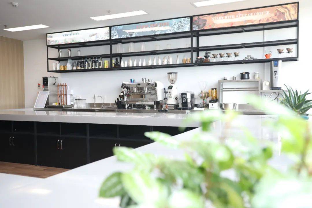 齐鲁|家政也能很“专业”！济南阳光职业中等专业学校招生啦！